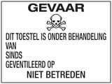GEVAAR. DIT TOESTEL IS ONDER FUMIGATIE..