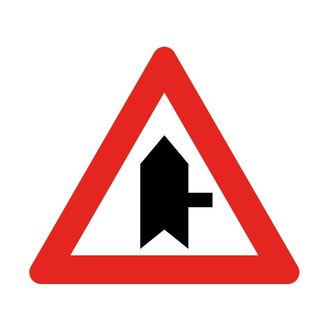 B15f VOORRANG OP KRUISENDE ZIJWEG RECHTS
